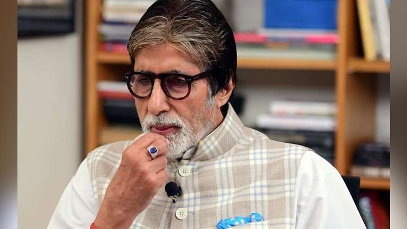 amitabh bachchan from nanavati hospital late night shared tweet says stay away from negative people KPJ