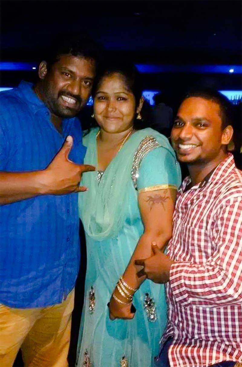 அதுமட்டுனின்றி பிரபல தொலைக்காட்சியில் காமெடி நிகழ்ச்சிகளில் நடித்து வரும் நாஞ்சில் விஜயன் என்பவருக்கும் சூர்யா தேவிக்கும் தொடர்பு இருப்பதாகவும், இருவரும் கொஞ்சிக்கொள்ளும் வீடியோ ஒன்றையும் வழக்கறிஞர் ஸ்ரீதர் வெளியிட்டார். 