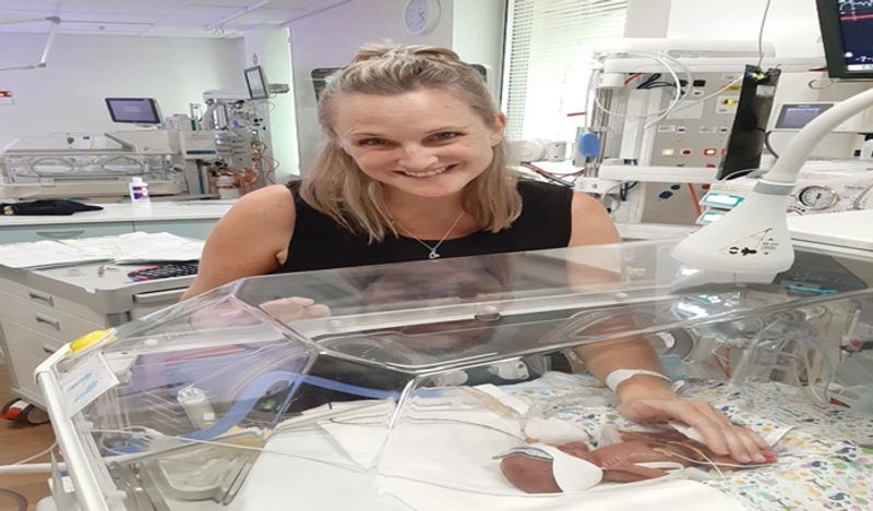 miracle baby girl born in just 24 weeks weighing 450 grams survival story kph