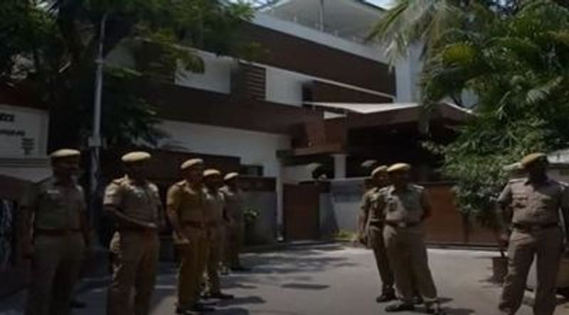 Super star Rajinikanth poes garden house photo gallery