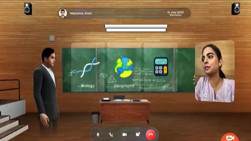 Demo of Reliance Jio glass, Isha Ambani and Akash Ambani got star status now MJA