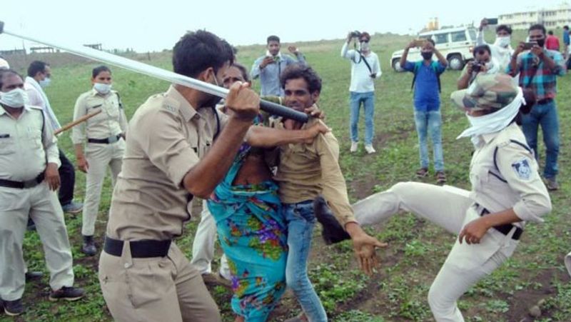 madhya pradesh guna case: Public shows anger on social media after police torture on farmer family kpa