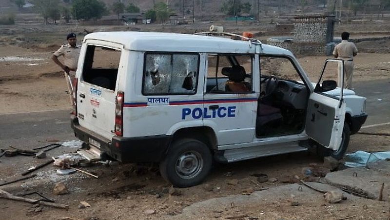 palghar Mob lynching case news And Updates CID filed 11 thousand page Charge sheet And reveals the Reason of Sadhu murder KPY