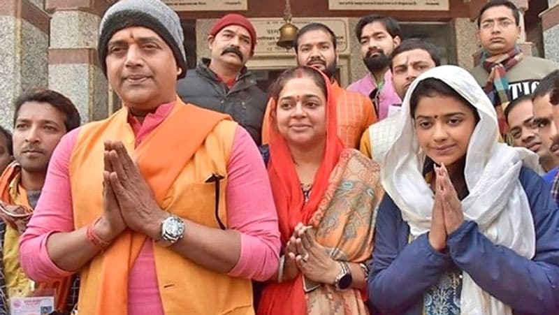 Ravi Kishan Daughter Riva Kishan Beautiful Pics and Facts KPG