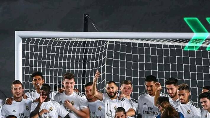 Real Madrid won La Liga, 10 man Osasuna defeats Barca. Real Madrid won La Liga, 10 man Osasuna defeats Barca.