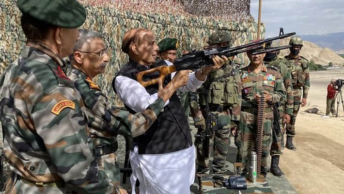 40000 Chinese soldiers on Ladakh border ..! China showing arrogance ..! Ready for retaliation? India ..! 40000 Chinese soldiers on Ladakh border ..! China showing arrogance ..! Ready for retaliation? India ..!