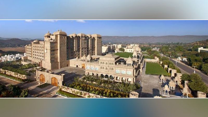 Rajasthan government crisis, Congress MLAs are staying at this Fairmont Hotel in Jaipur, see some unseen pictures kpa