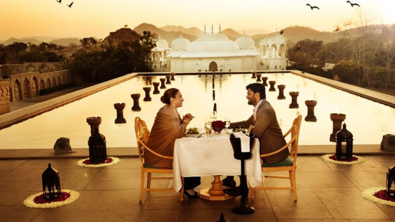 Rajasthan government crisis, Congress MLAs are staying at this Fairmont Hotel in Jaipur, see some unseen pictures kpa