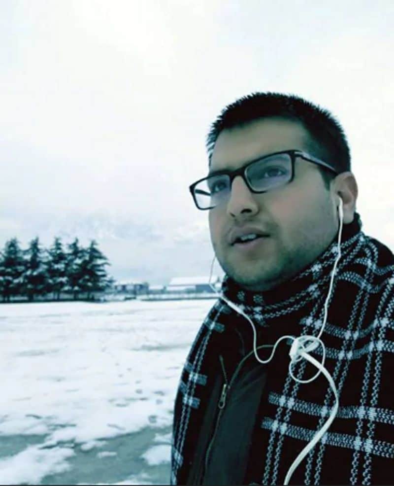 ias success story of upsc topper abhishek sharma kashmiri ias inspiring story kpt