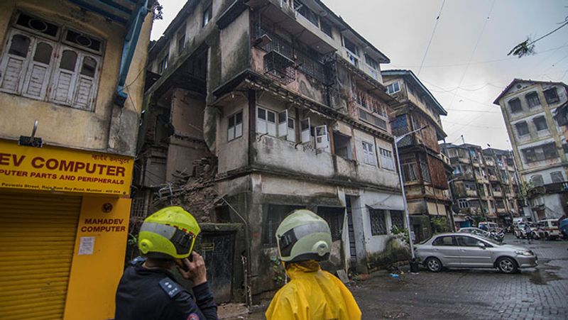 Mumbai monsoon, Bhanushali building collapsed amid heavy rain, 7 people died in accident kpa