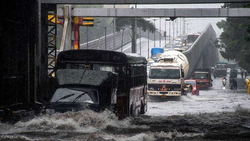 Mumbai monsoon, Bhanushali building collapsed amid heavy rain, 7 people died in accident kpa