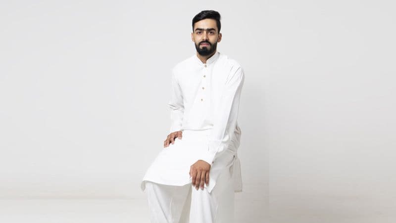 A pakistani carpenter becomes model in Saudi Arabia KPP