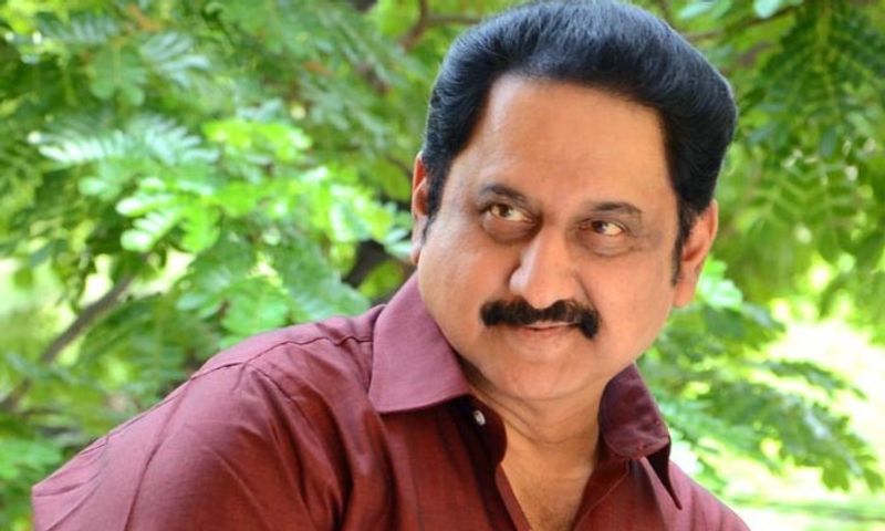 నేను ఇరుక్కున్నా నా వల్ల ఇతరులు ఇబ్బంది పడుకూడదనే ఉద్దేశంతోనే ఆలోచించాను. ఆ రోజు జరిగిన దానికి పూర్తి కారణం అప్పటి నా మిత్రుడు దివాకరే. అతనికి సంబంధించి విషయాలేవి నేను సీక్రెట్గా ఉంచలేదు. కానీ మీడియా మాత్రం కొంత మంది హీరోల పేర్లు తెర మీదకు తీసుకువచ్చింది. అవన్నీ వట్టి పుకార్లే.. ఆ రోజు జరిగిన దానితో ఏ హీరోకు సంబంధం లేదని క్లారిటీ ఇచ్చాడు.