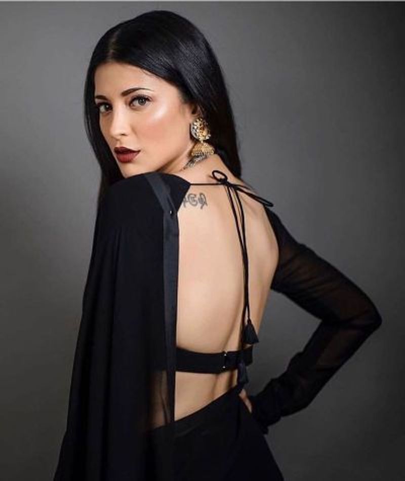 Actress Shruti hassan place how many tattos in her body