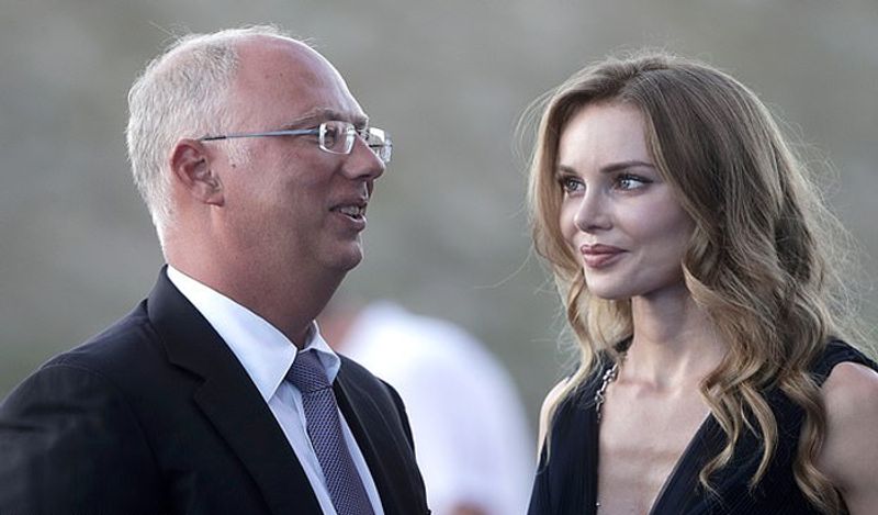russia already made corona vaccine as billionaire Kirill Dmitriev claims to get immuned by covid 19 with wife kph