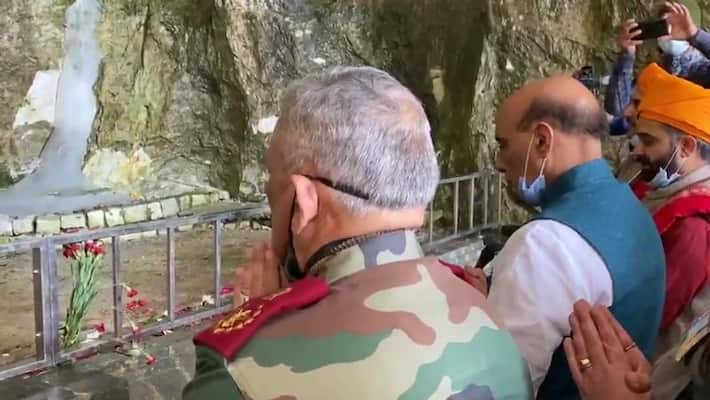 Rajnath Singh visit Amarnath Temple during his two day ladakh srinagar visit KPP Rajnath Singh visit Amarnath Temple during his two day ladakh srinagar visit KPP