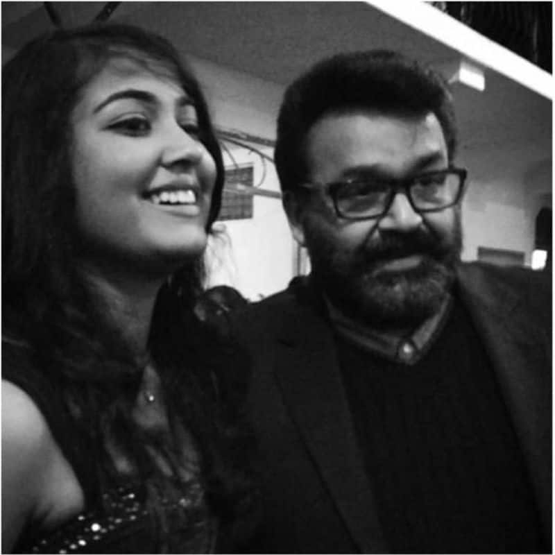 mohan lal daughter send gift for amithabhachan