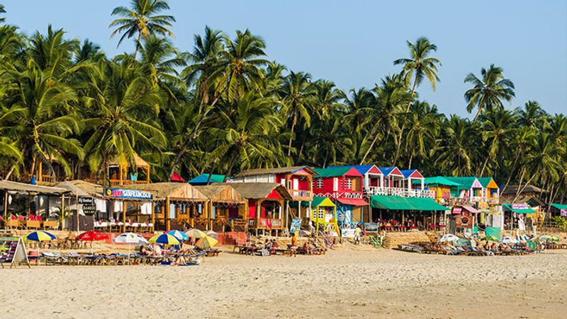 Corona Goa tourism and film stars, see some rare photographs of Goa and Panaji kpa
