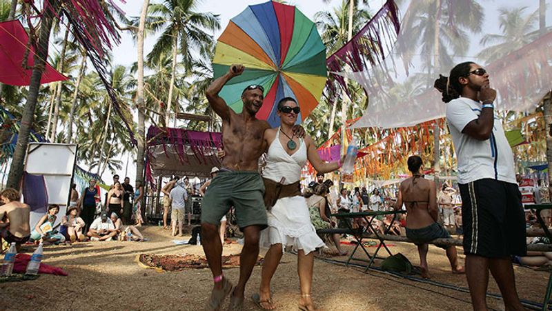 Corona Goa tourism and film stars, see some rare photographs of Goa and Panaji kpa