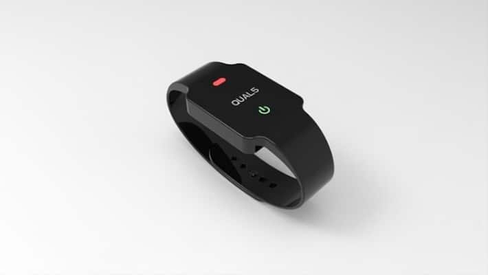 IIM Kozhikode incubated startup develops wearable device to maintain social distancing, tracks real time movement MJA IIM Kozhikode incubated startup develops wearable device to maintain social distancing, tracks real time movement MJA
