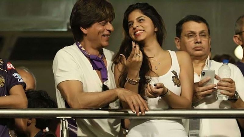From Shah Rukh Khan to Sunny Leone, these Bollywood superstars own their sports team-ayh