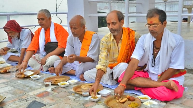To avoid the inauspicious effects of Pitra dosha, do any one of these 7 remedies on July 20 KPI