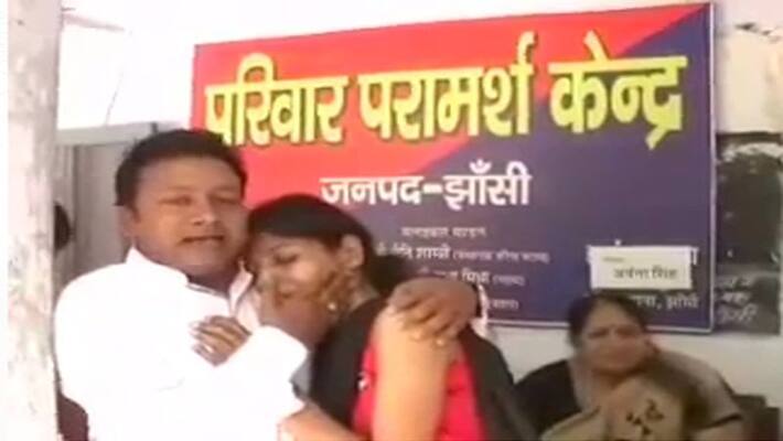 husband sing a song to urge the angry wife jhansi husband sing a song to urge the angry wife jhansi