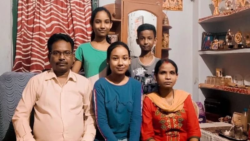 Jharkhand Board 12th Exam Results Nandita State Topper inspirational success story kpr