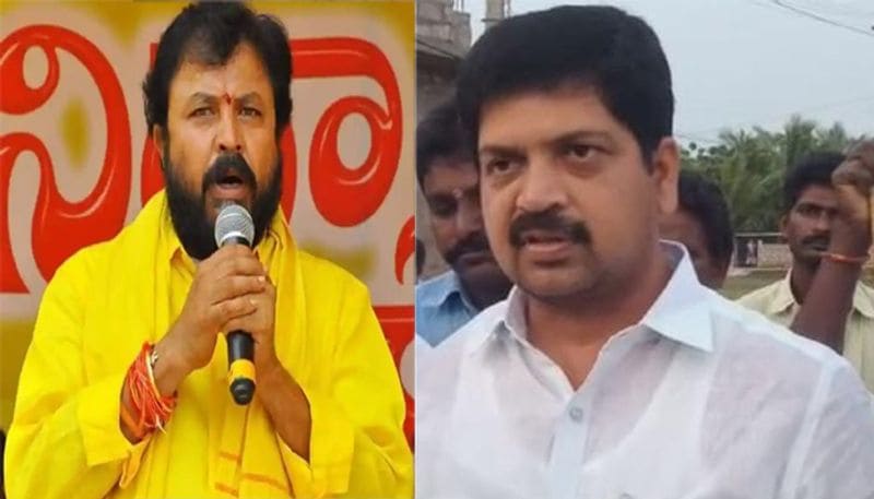 చంద్రబాబుకు అత్యంత సన్నిహితులుగా ఉంటూ, తమ ప్రభుత్వంపై ఎడతెరిపి లేని వాగ్యుద్ధం చేస్తున్న టీడీపీ నేతలను జగన్ దెబ్బ తీయడంలో వ్యూహాత్మకంగా వ్యవహరించారు. చింతమనేని ప్రభాకర్ తో మొదలైన కేసుల పరంపర కొల్లు రవీంద్ర వరకు వచ్చింది. మరింత మంది చంద్రబాబు సన్నిహితులైన తెలుగుదేశం పార్టీ నాయకులపై కేసులు పెట్టే అవకాశాలు కూడా లేకపోలేదు. మాజీ పితాని సత్యనారాయణను కూడా ఈఎస్ఐ కుంభకోణం కేసులో ఆత్మరక్షణలో పడేశారు