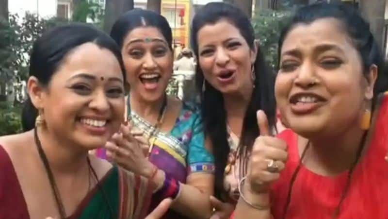 Taarak Mehta Ka Ooltah Chashmah Madhavi Bhabhi aka sonalika joshi Smoking photos viral some real life facts KPJ