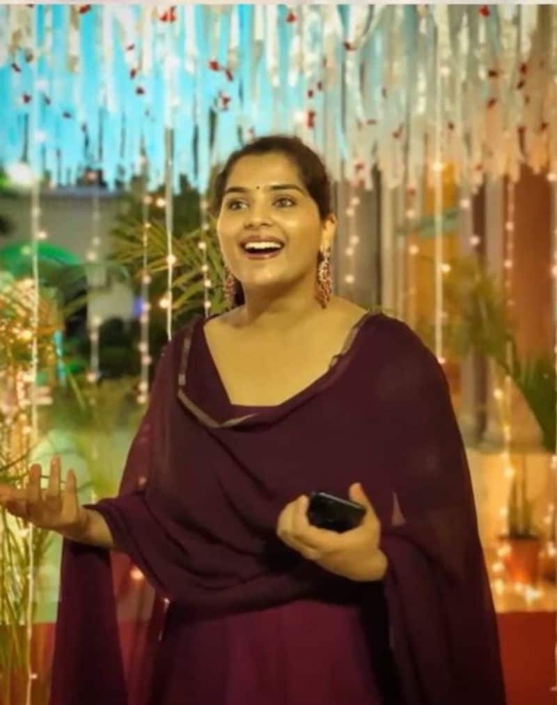 Allu Arjun Gangotri movie Child Artist Kavya ready to hit silver screen as heroine