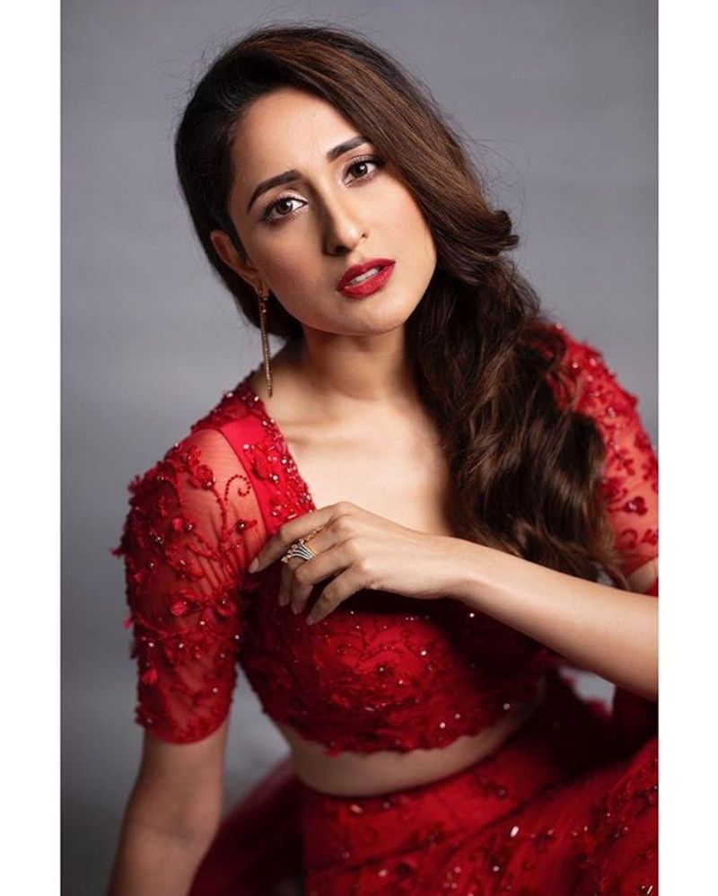 Pragya Jaiswal decided to give a glamour feast