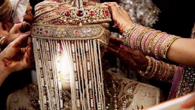 Bihar lover did dirty work with girlfriend, panchayat married asa