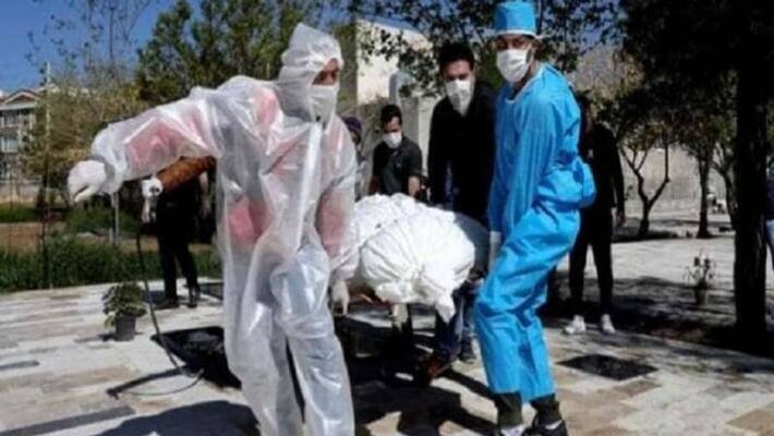 Bodies lie in Covid-19 ward in Patnas NMCH, a hospital without mortuary Bodies lie in Covid-19 ward in Patnas NMCH, a hospital without mortuary