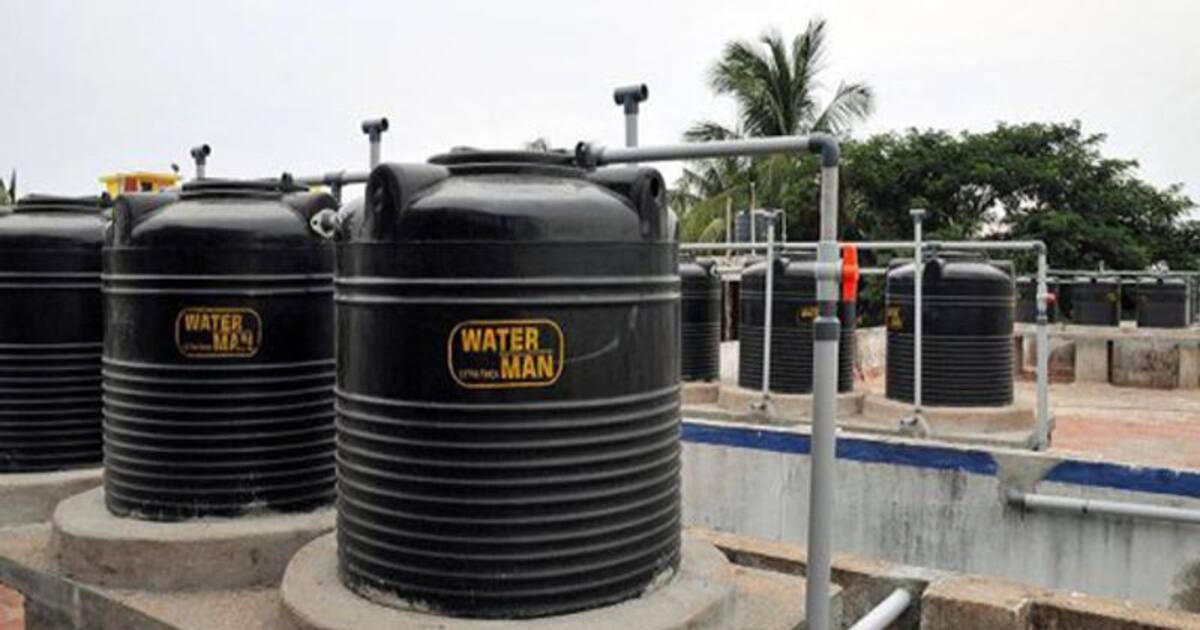 தண்ணீர் தொட்டி கருப்பு நிறமாக இருப்பதற்கு இப்படி 1 காரணமா! தொட்டி உருளை வடிவத்தில் இருப்பதே நல்லது தெரியுமா? 