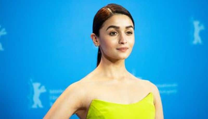Actress Alia bhatt swith off his twitter comment section for netizens troll