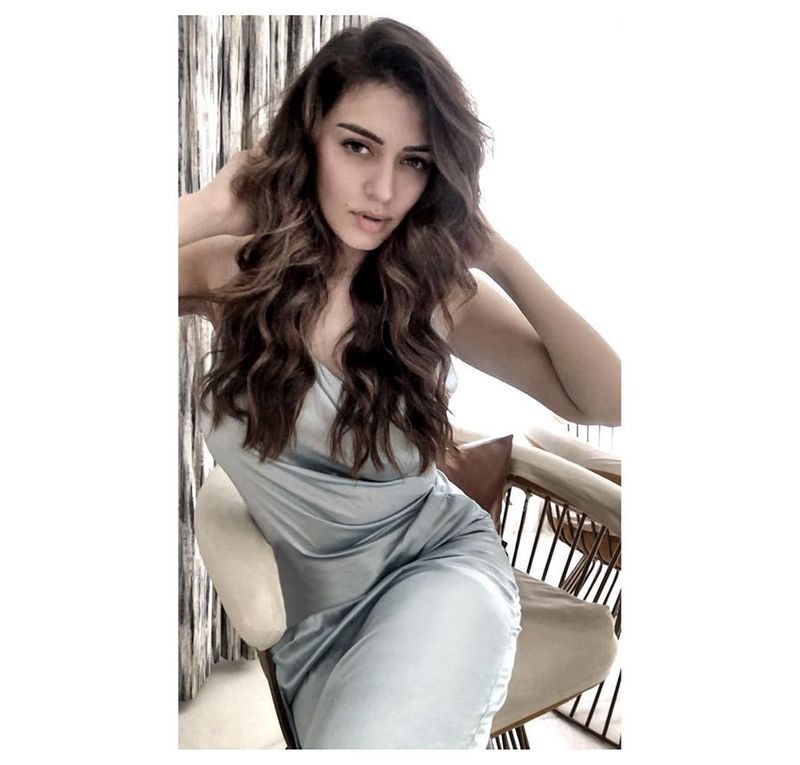 Actress Hansika Motwani Topless Photo shoot going viral