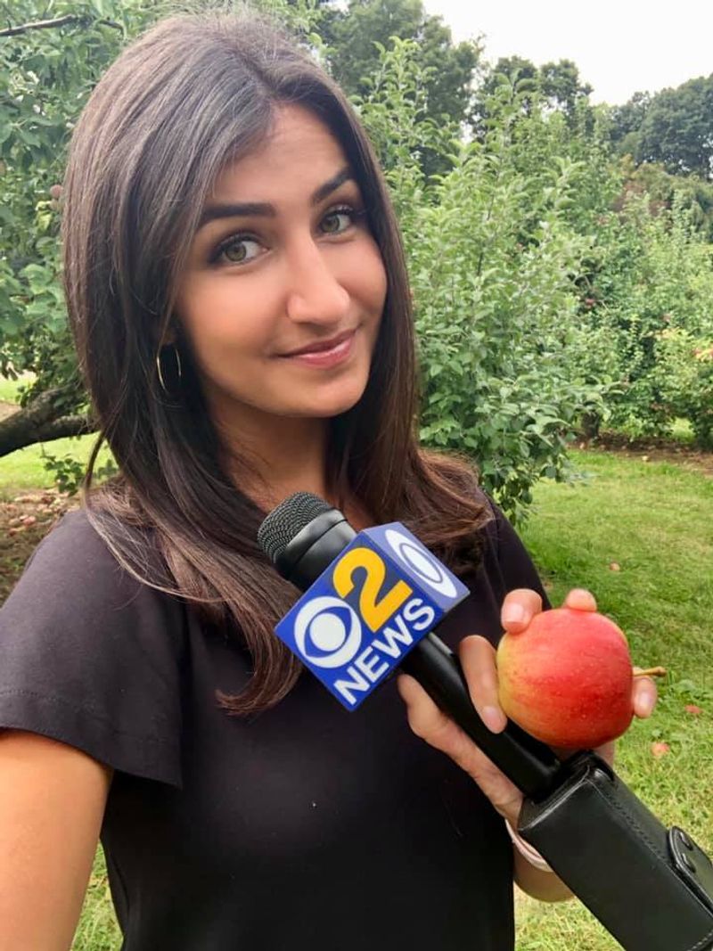 26-year-old TV reporter Nina Kapur dies after falling from rental moped New York