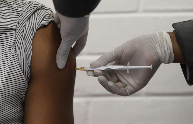 Indians get corona vaccine for free, Serum Company Action