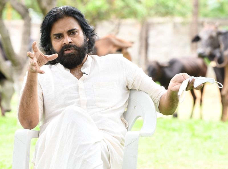 Three Capitalas issue: Pawan Kalyan creates political war between Chandrababu and YS Jagan