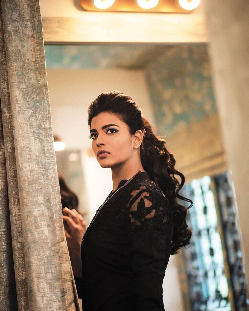 aieshwarya rajesh photo gallery