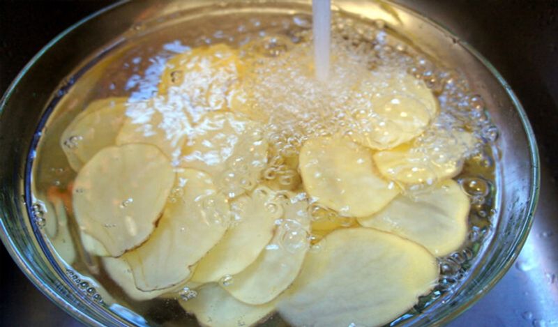 Lace style potato chips recipe which can be tried easily