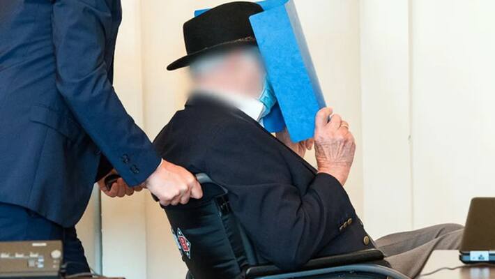 93 year old former Nazi camp guard convicted for helping murder 5,232 prisoners 93 year old former Nazi camp guard convicted for helping murder 5,232 prisoners