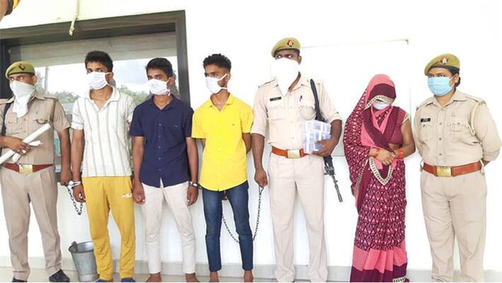 Father was obstructing illegal love affair of mother and daughter both of them gave up death along with lovers kpl Father was obstructing illegal love affair of mother and daughter both of them gave up death along with lovers kpl