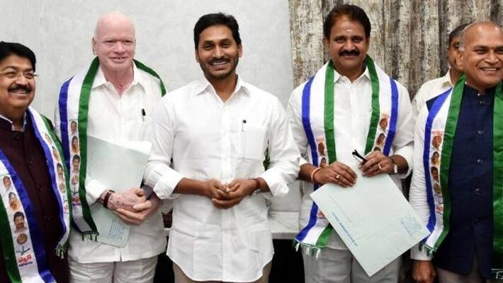 Venkaiah Naidu nominates new Rajya Sabha members to House panels Venkaiah Naidu nominates new Rajya Sabha members to House panels