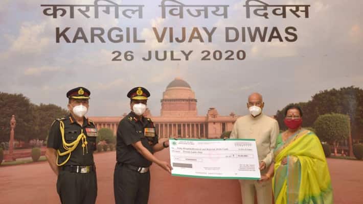 President donates Rs 20 lakh to Army hospital to buy equipment to combat coronavirus KPP President donates Rs 20 lakh to Army hospital to buy equipment to combat coronavirus KPP