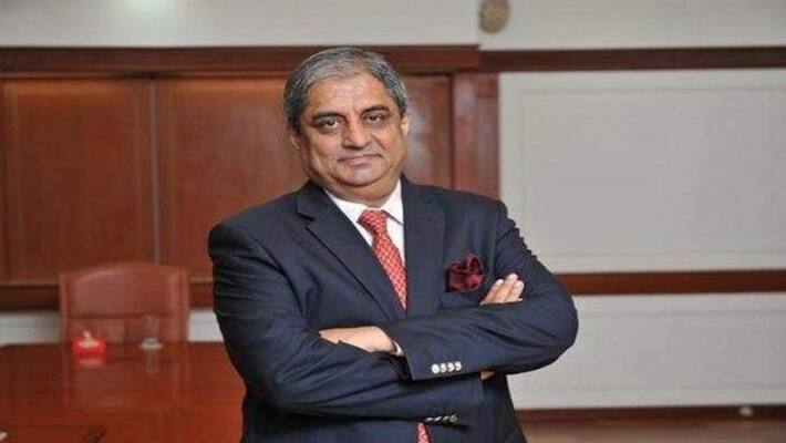 hdfc bank ceo adityapuri sells his 7.42 billion shares hdfc bank ceo adityapuri sells his 7.42 billion shares