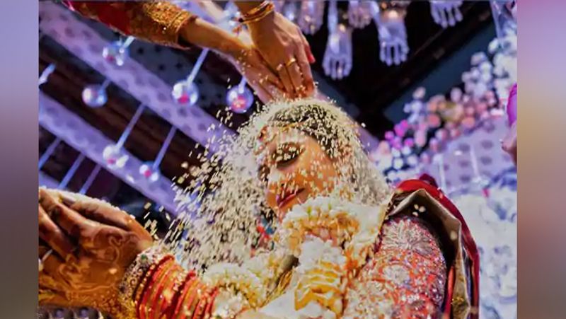 This is how you impress your in-laws after wedding-snj