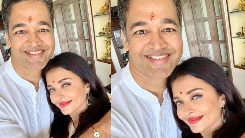 Bollywood Actress brothers who are away from limelight