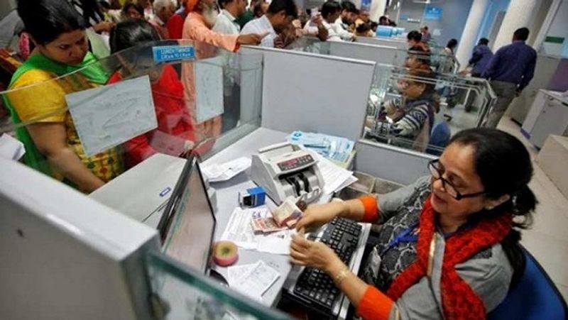 Earn more interest rates on bank savings account with sweep in and sweep out facility, know details MJA